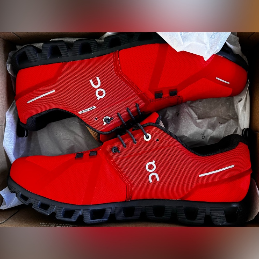 Men’s On Cloud 5 Waterproof sneakers